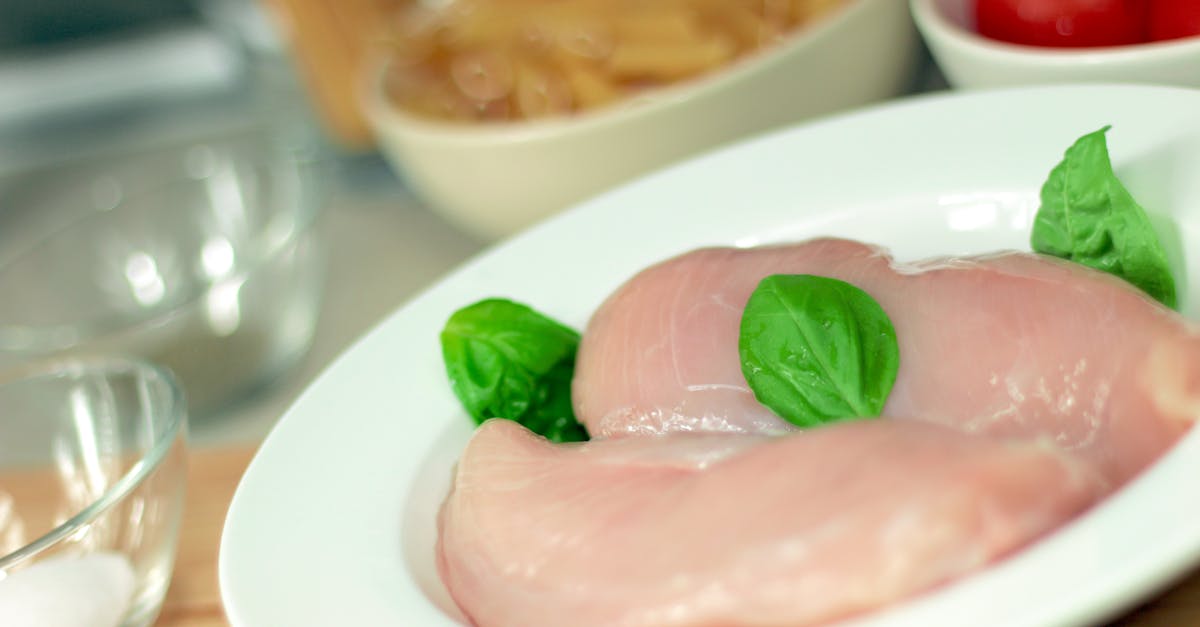 découvrez le goût authentique du couscous halal, préparé avec des ingrédients de qualité et des épices savoureuses. idéal pour un repas convivial, ce plat traditionnel ravira vos papilles et respectera vos convictions alimentaires.