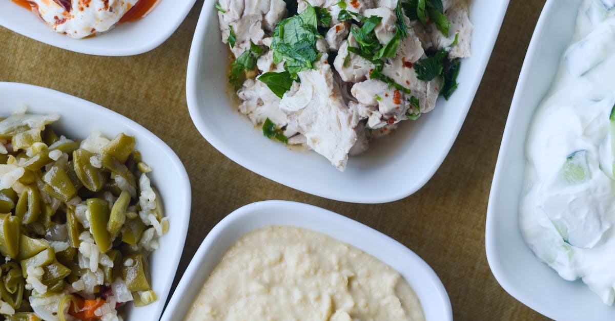découvrez notre sauce au yaourt onctueuse et délicieuse, parfaite pour accompagner vos plats préférés, vos salades ou vos dips. idéale pour ajouter une touche de fraîcheur et de légèreté à vos recettes, cette sauce au yaourt saura séduire vos papilles et renforcer vos apéritifs.